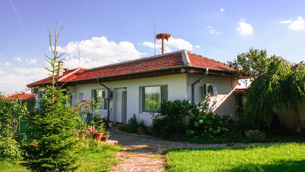 Villa Nymphea Water Lily Chisarja Exteriör bild